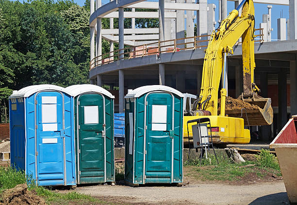 Best VIP or Luxury Restroom Trailers  in Mount Olive, NC